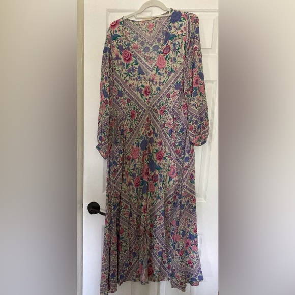Spell Mary Kate UT Babushka Gown, Size Medium - Picture 5 of 9